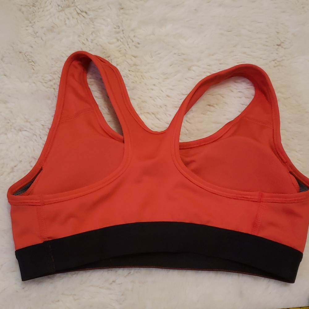 NIKE Sports Bra wirh Padding Red XS - Picture 4 of 6